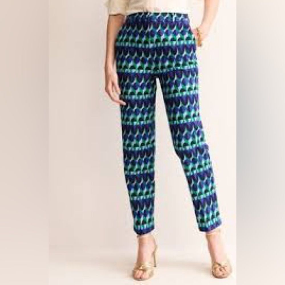 Boden Kew Blue Abstract Illusion Print Trousers, NWT.